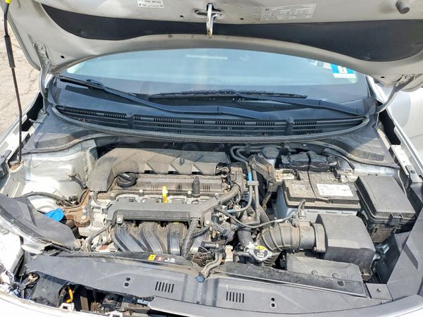 2020 KIA RIO 5-DOOR LX, S