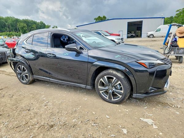 2023 LEXUS UX 250h Premium