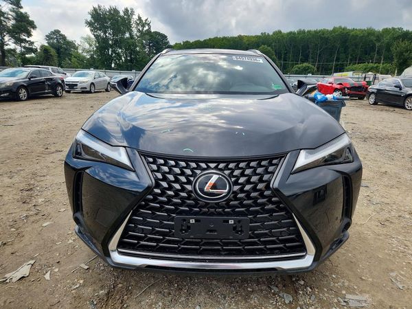 2023 LEXUS UX 250h Premium