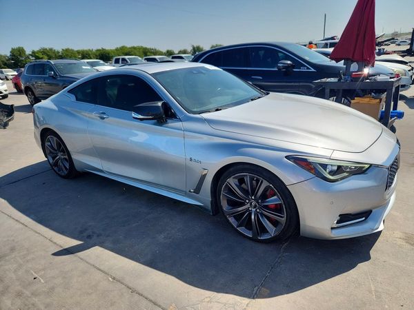 2017 INFINITI Q60