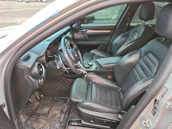 2018 ALFA ROMEO STELVIO