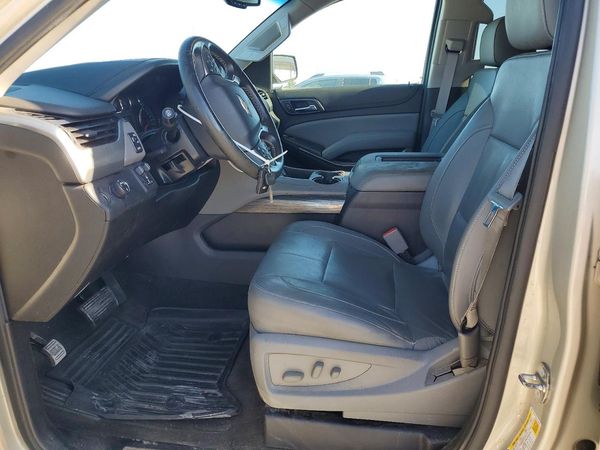 2016 CHEVROLET SUBURBAN LT — DENT