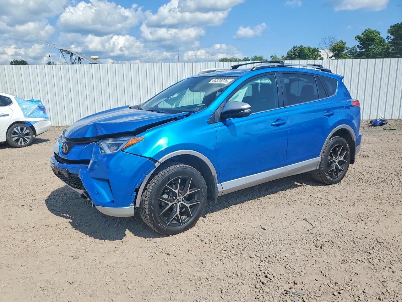 2018 TOYOTA RAV4 SE