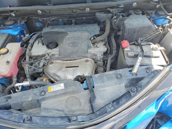 2018 TOYOTA RAV4 SE