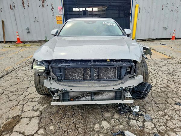 2018 VOLVO S90