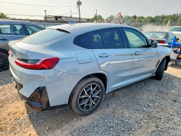 2023 BMW X4