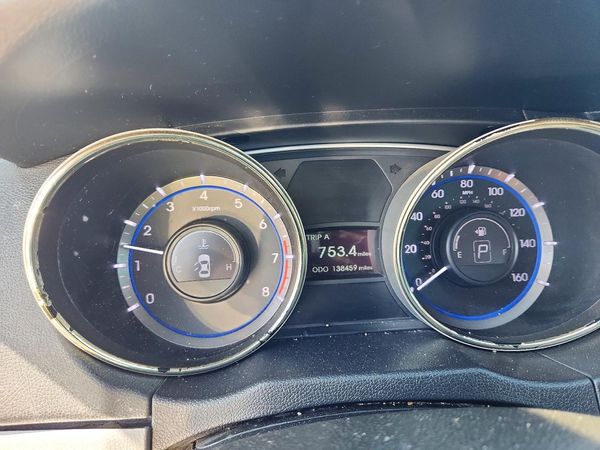 2013 HYUNDAI SONATA