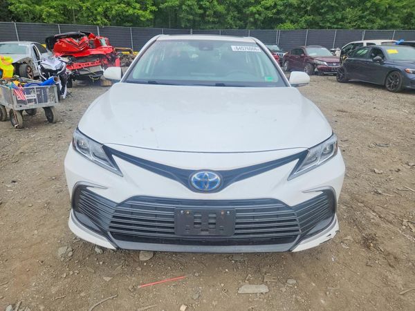 2022 TOYOTA CAMRY