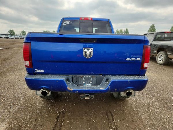 2015 RAM 1500 Sport