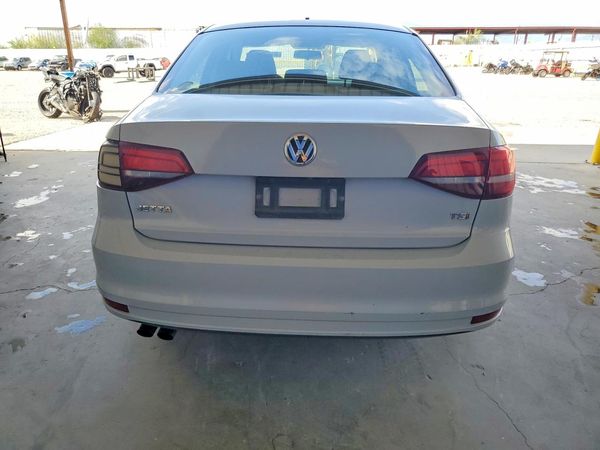 2017 VOLKSWAGEN JETTA