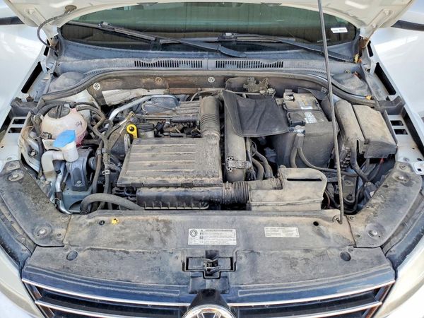 2017 VOLKSWAGEN JETTA