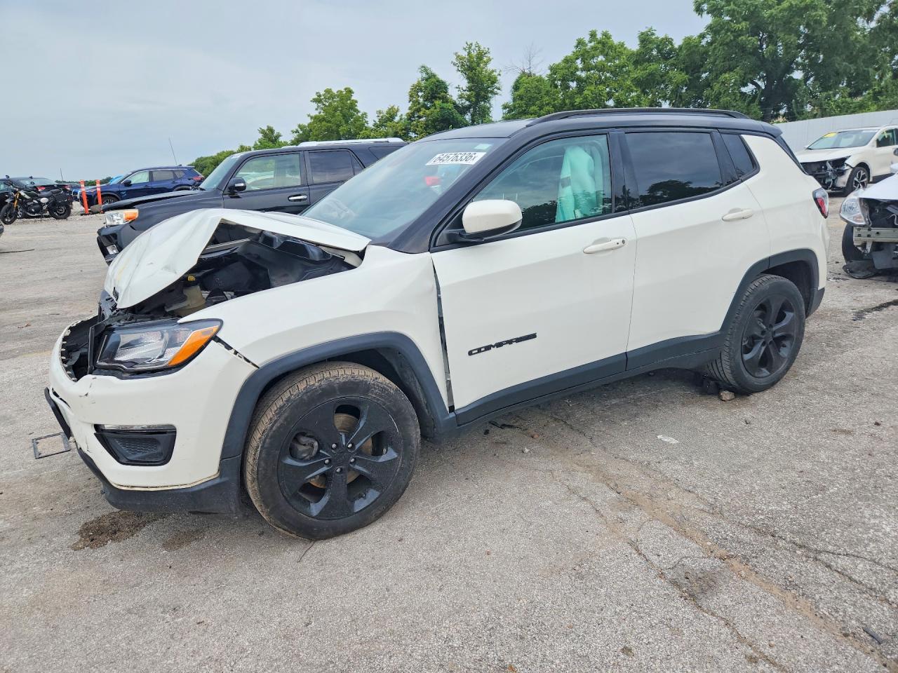 2019 JEEP COMPASS — Front 3/4