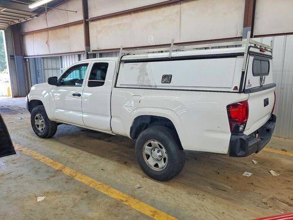 2020 TOYOTA TACOMA SR5