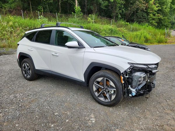 2026 HYUNDAI TUCSON SEL, SEL Plus