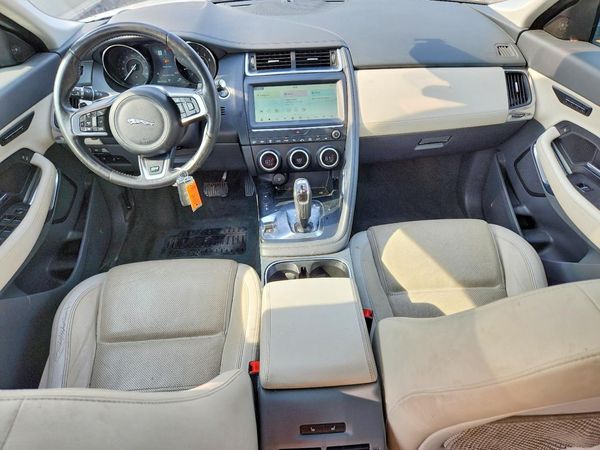 2020 JAGUAR E-PACE Base