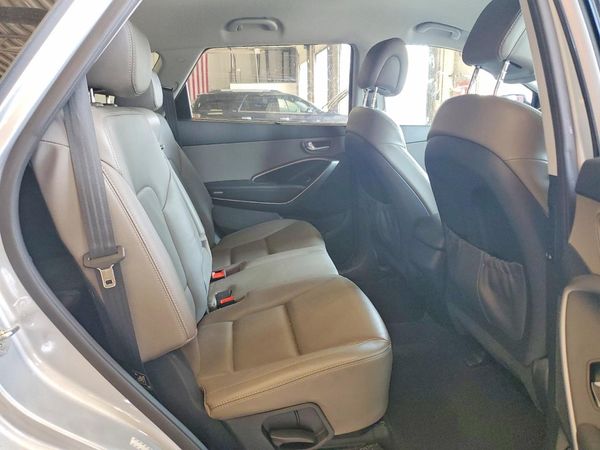 2017 HYUNDAI SANTA FE GLS