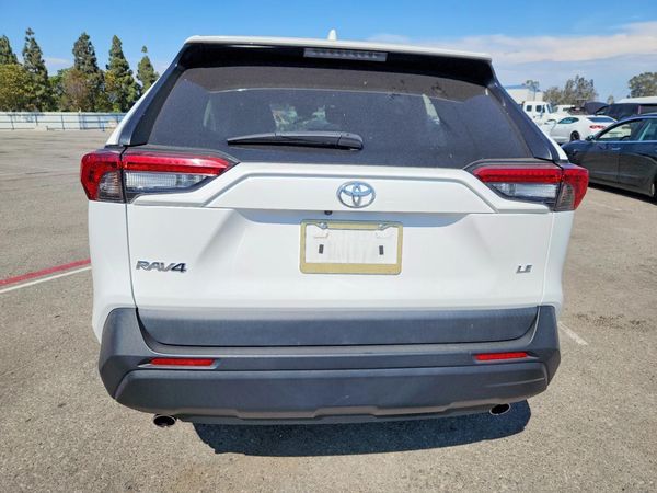 2023 TOYOTA RAV4 LE