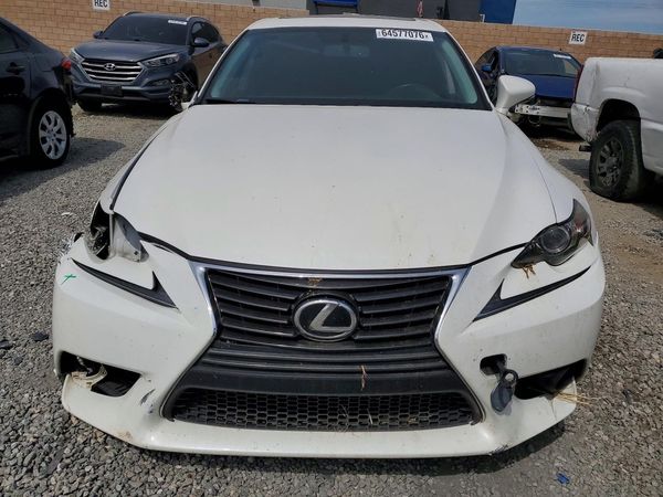 2016 LEXUS IS