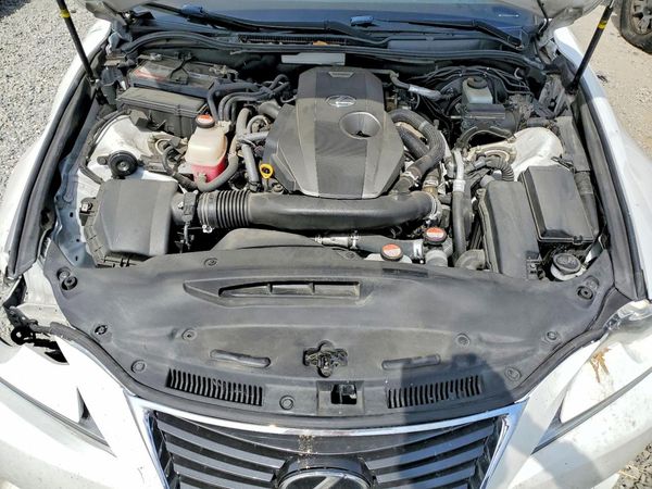 2016 LEXUS IS