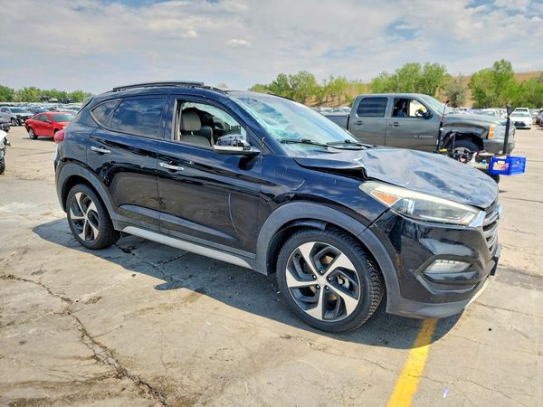 2017 HYUNDAI TUCSON