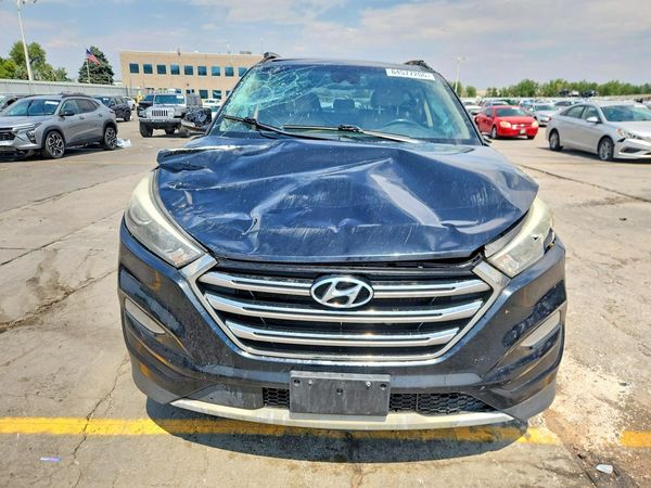 2017 HYUNDAI TUCSON