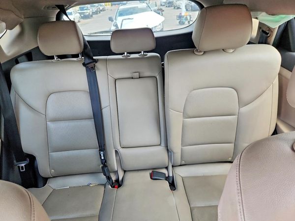2017 HYUNDAI TUCSON