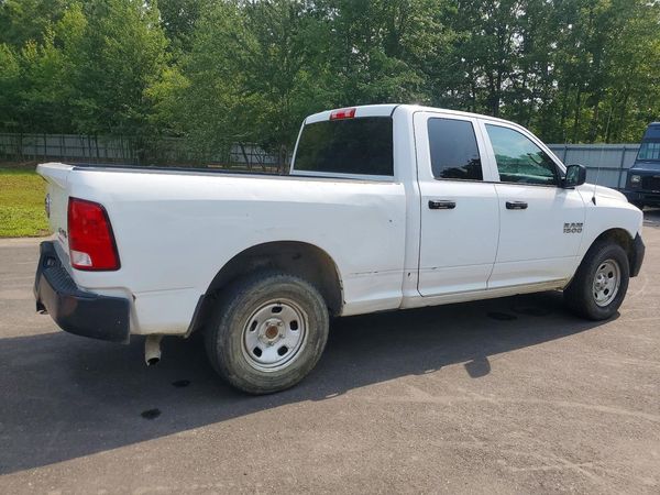 2018 RAM 1500 ST