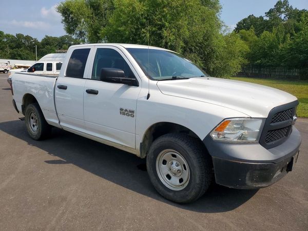 2018 RAM 1500 ST