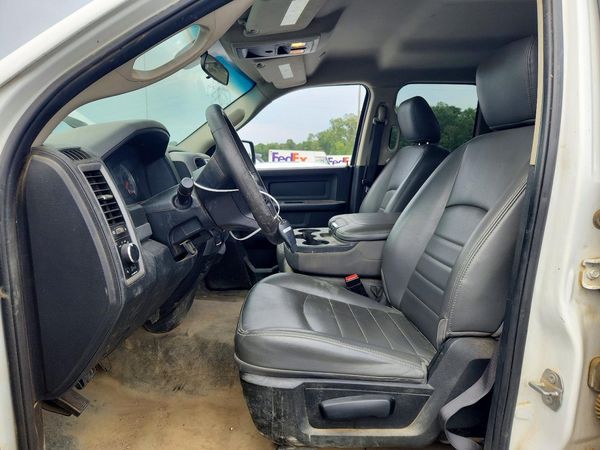 2018 RAM 1500 ST
