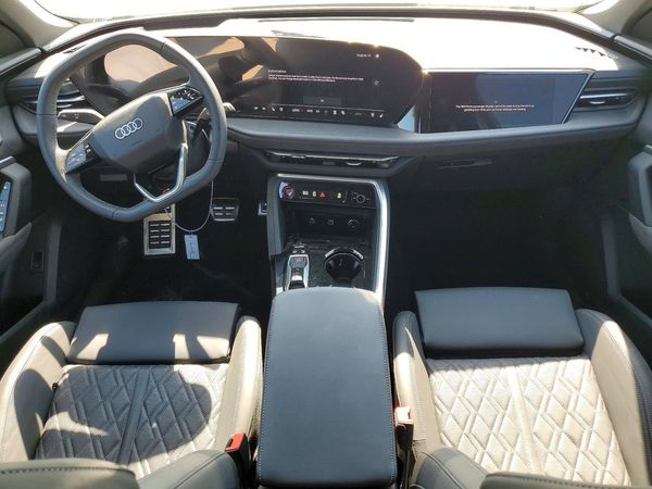 2025 AUDI SQ5