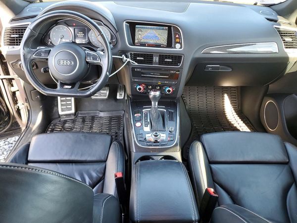 2016 AUDI SQ5 quattro Premium Plus