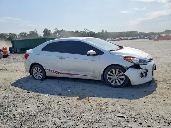 2015 KIA FORTE KOUP