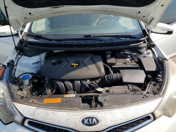 2015 KIA FORTE KOUP