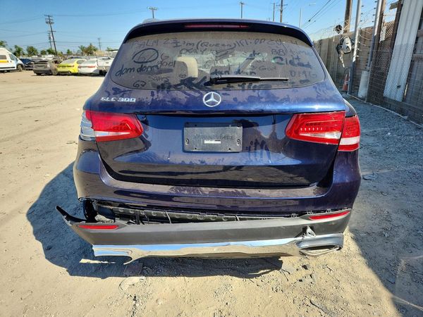 2018 MERCEDES-BENZ GLC-CLASS GLC300 — DIRR
