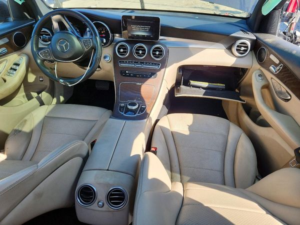2018 MERCEDES-BENZ GLC-CLASS GLC300 — CKPT