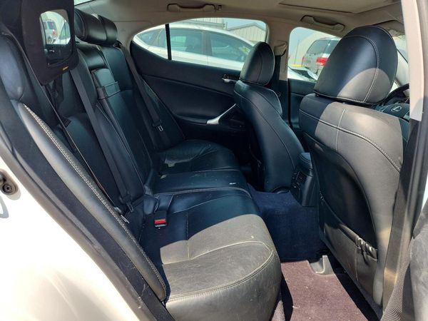 2012 LEXUS IS 250C