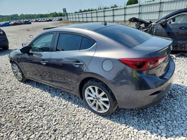 2017 MAZDA 3