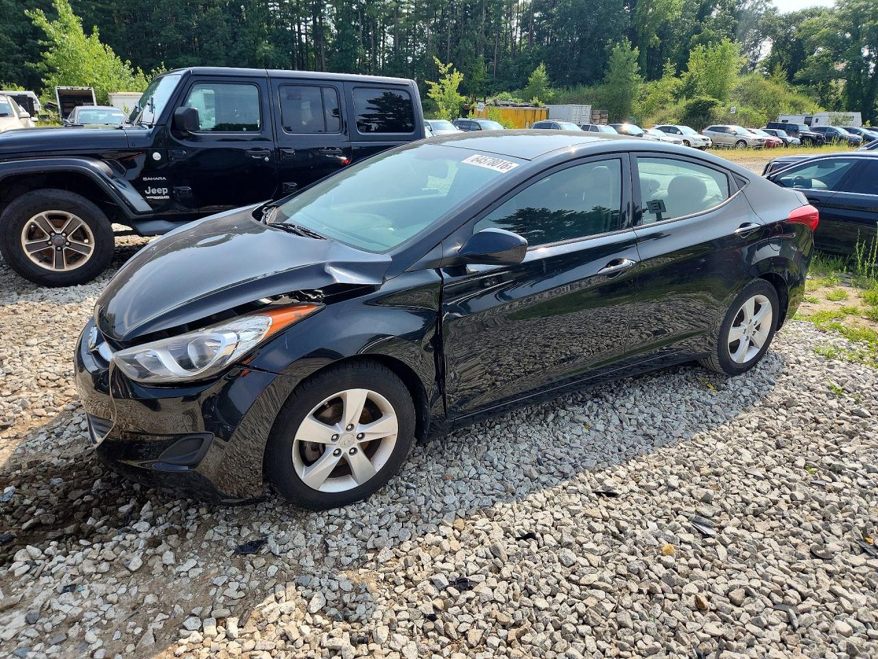 2013 HYUNDAI ELANTRA