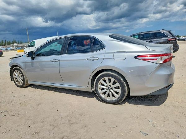 2018 TOYOTA CAMRY L/LE/SE/XLE