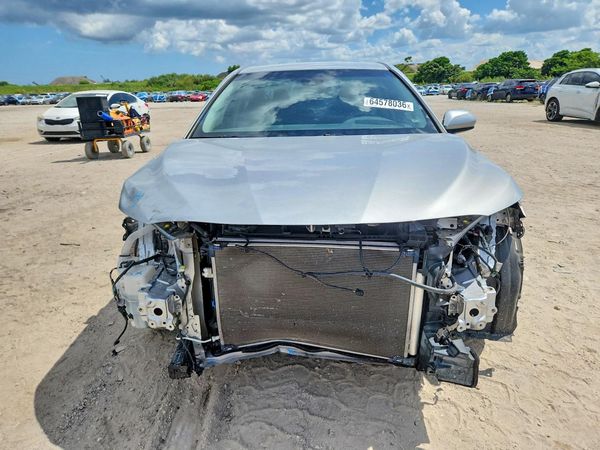 2018 TOYOTA CAMRY L/LE/SE/XLE