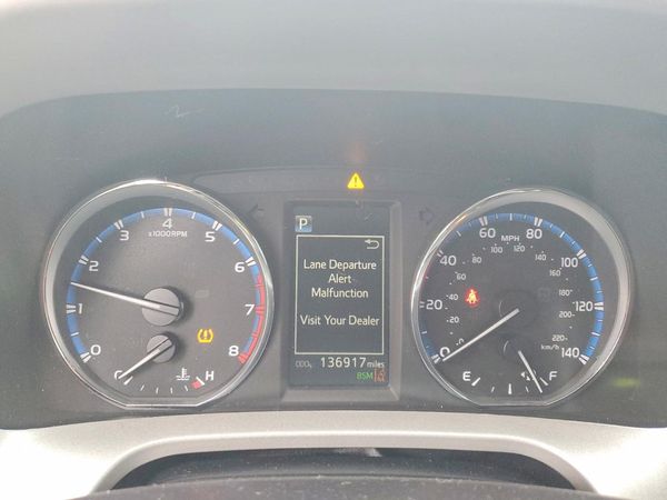 2016 TOYOTA RAV4 XLE (M Grade)