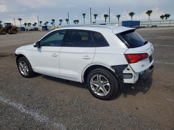 2018 AUDI Q5 quattro Premium
