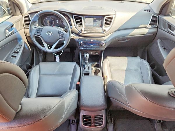 2018 HYUNDAI TUCSON