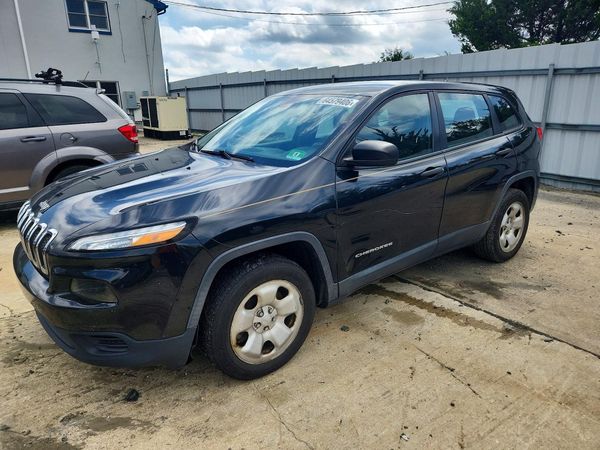 2014 JEEP CHEROKEE Sport — Front 3/4