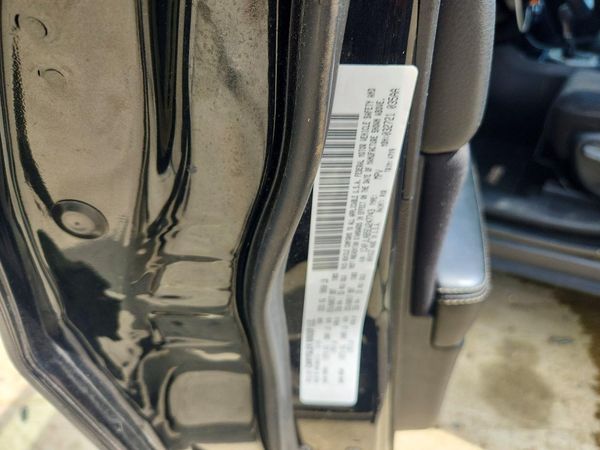 2014 JEEP CHEROKEE Sport — VINS