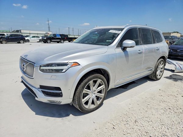 2018 VOLVO XC90