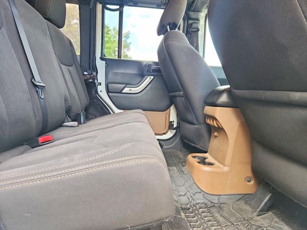 2017 JEEP WRANGLER UNLIMITED Unlimited Sahara
