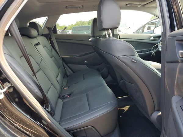 2019 HYUNDAI TUCSON