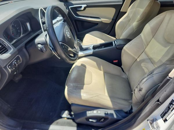 2017 VOLVO S60 Dynamic