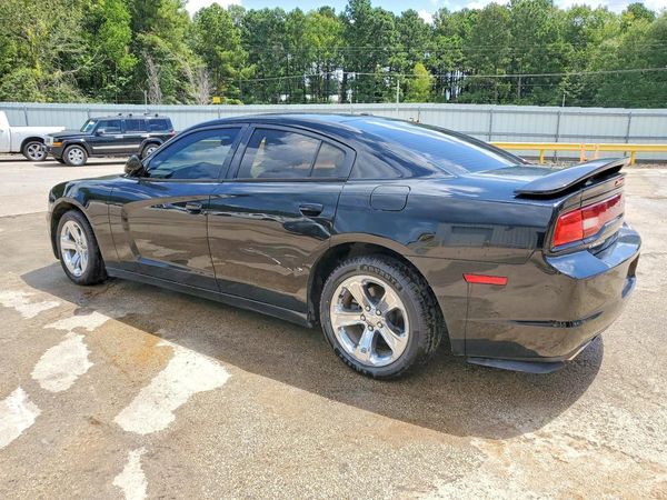 2013 DODGE CHARGER SE